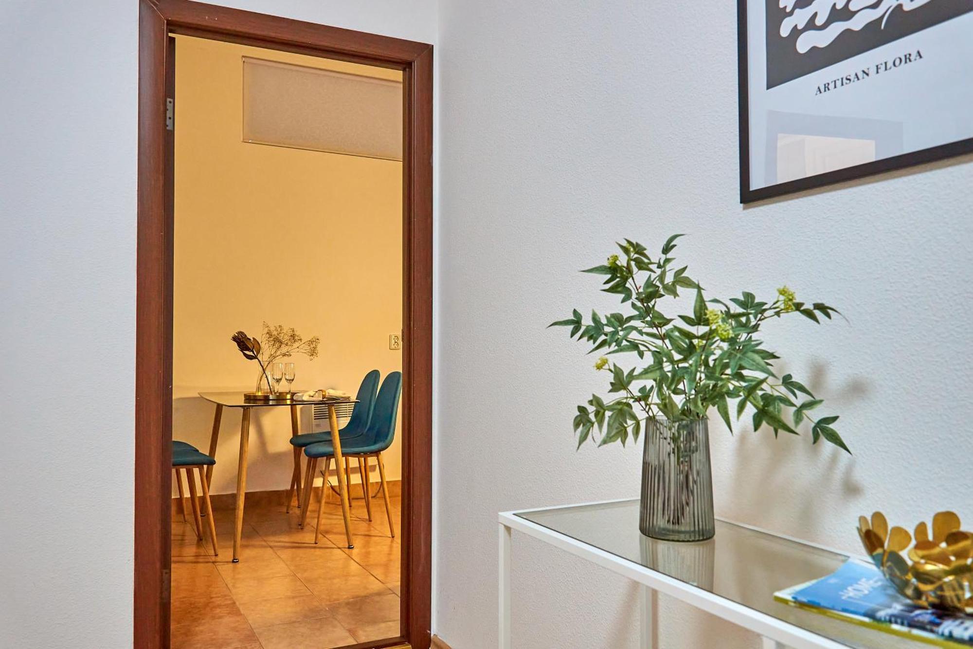 Elegant Lux Apartment In Central Square Mukačevo Exteriér fotografie